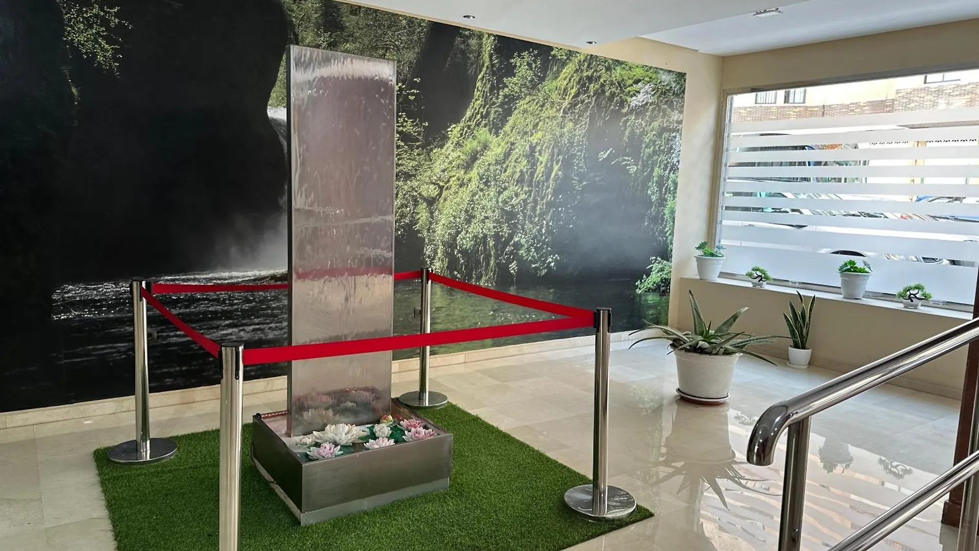 Sunstay Isabel Lofts Center 托雷莫利诺斯